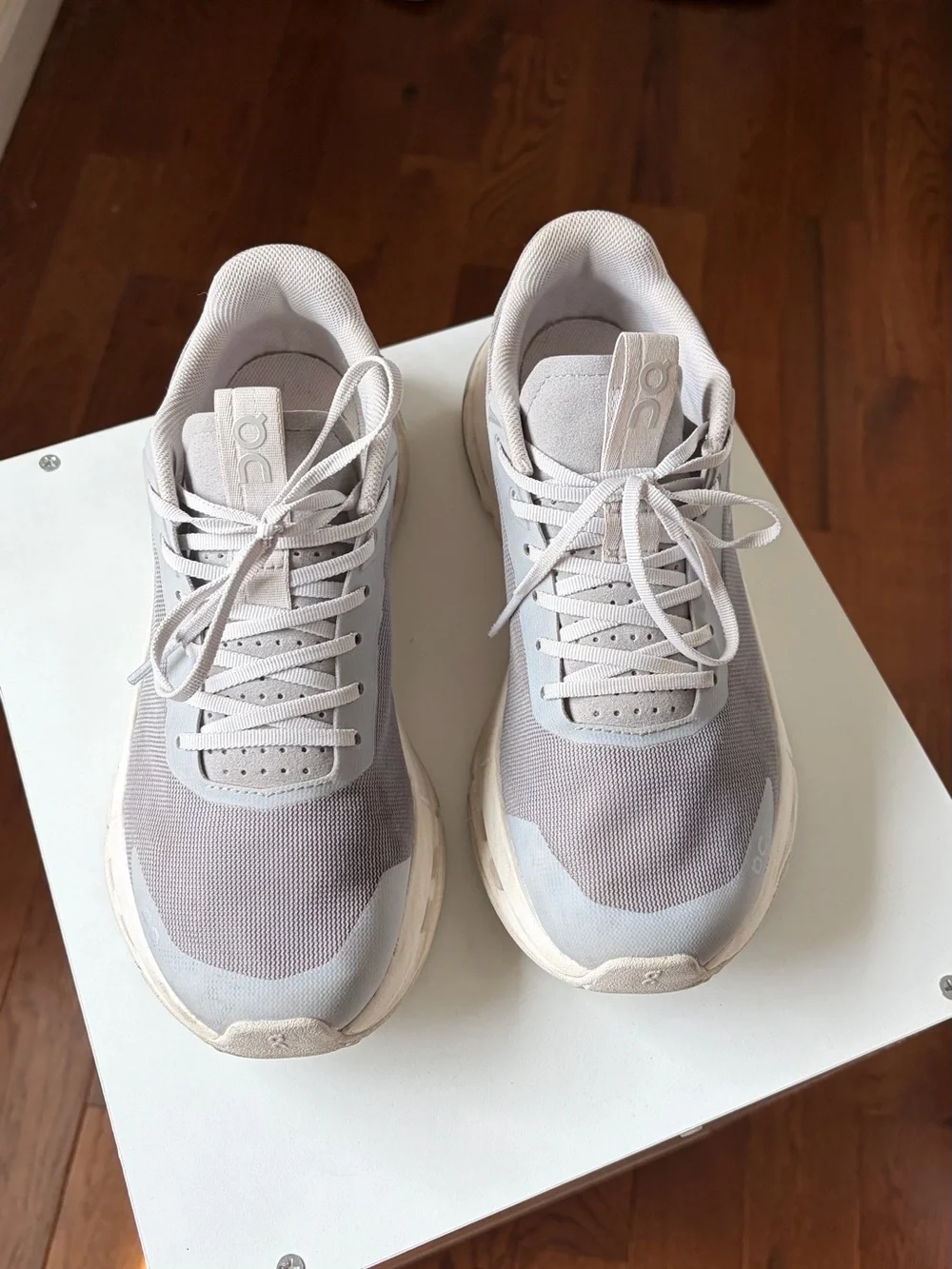 On Running Cloudnova women’s Running Shoes - Light Gray/lilac